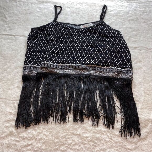 H&M Coachella Black and White Cropped Tank with Fringed Bottom Size 14 - Picture 1 of 10